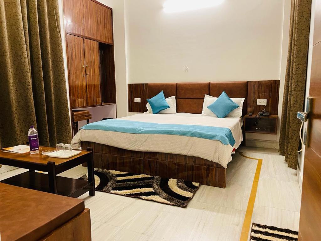 Hotel Dileep42 Lucknow Exterior photo