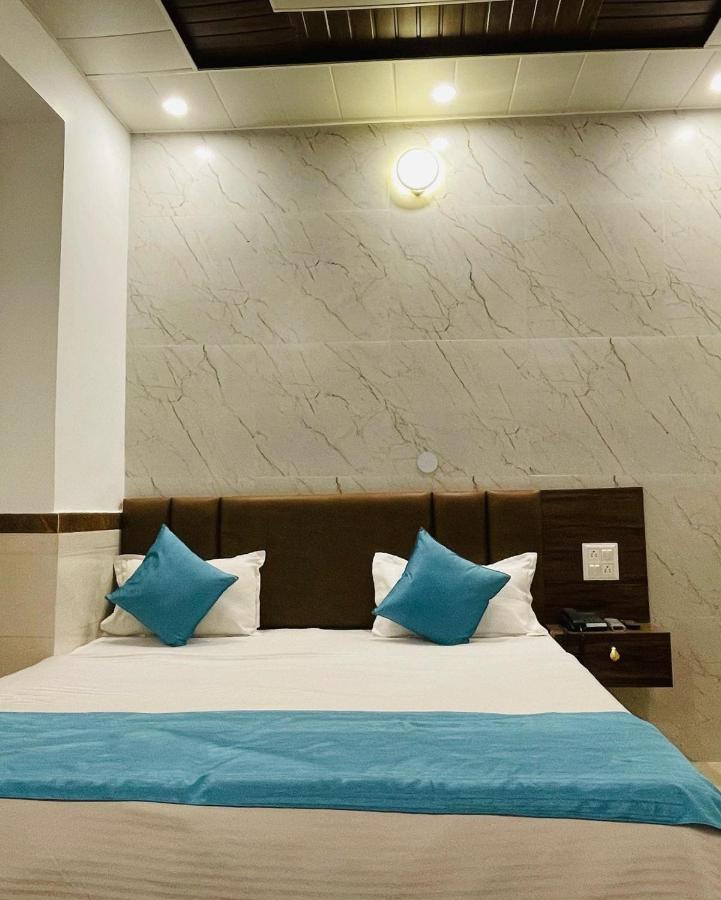 Hotel Dileep42 Lucknow Exterior photo
