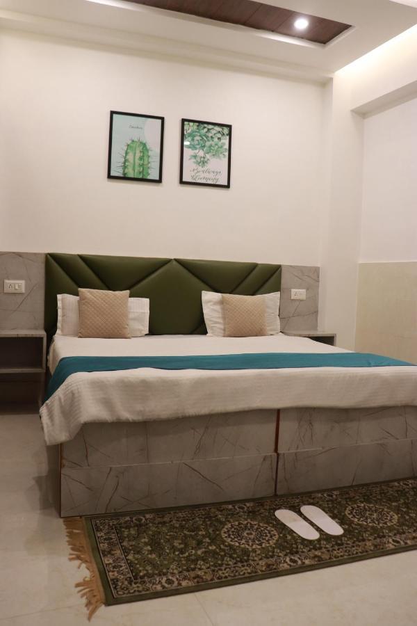 Hotel Dileep42 Lucknow Exterior photo