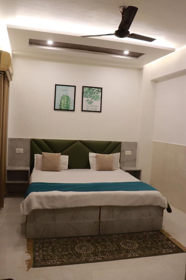 Hotel Dileep42 Lucknow Exterior photo