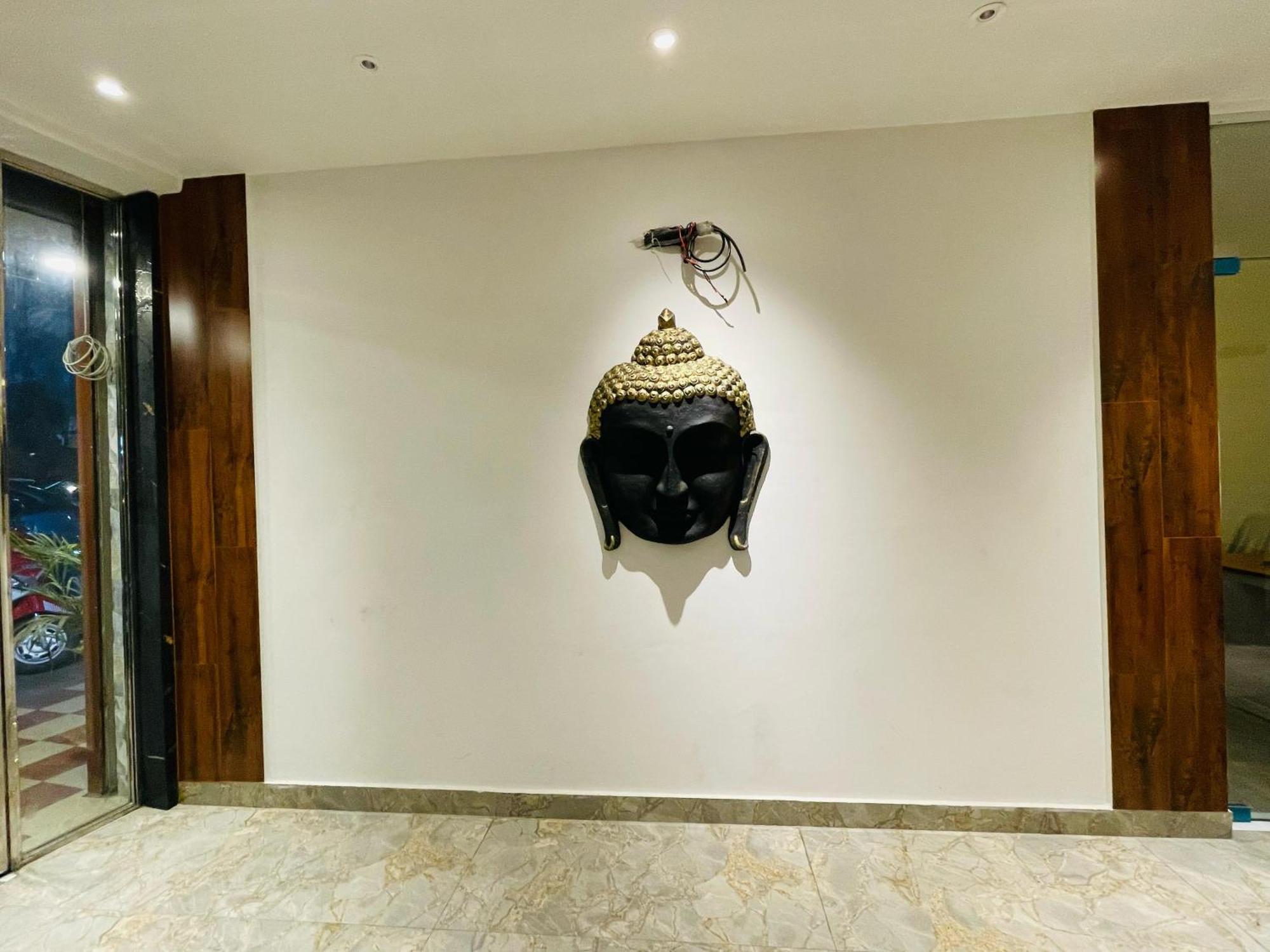 Hotel Dileep42 Lucknow Exterior photo